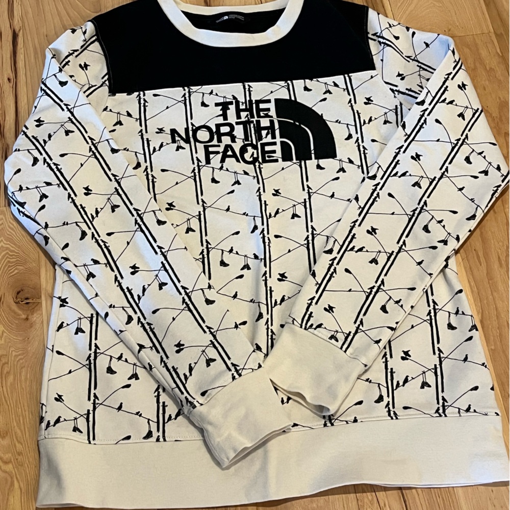 The North Face “shoes over a line” sweatshirt size Med